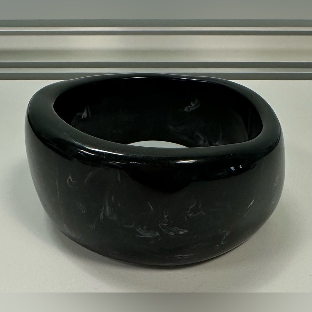 ‼️3 for $30 or purchase separately - Elegant Black Marble Resin Bangle